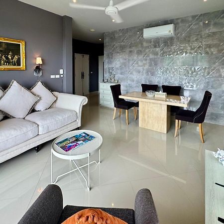 Klong Muang Beach Apartment Extérieur photo