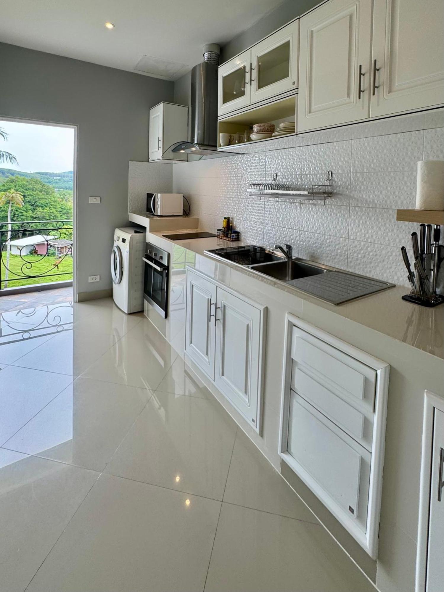 Klong Muang Beach Apartment Extérieur photo
